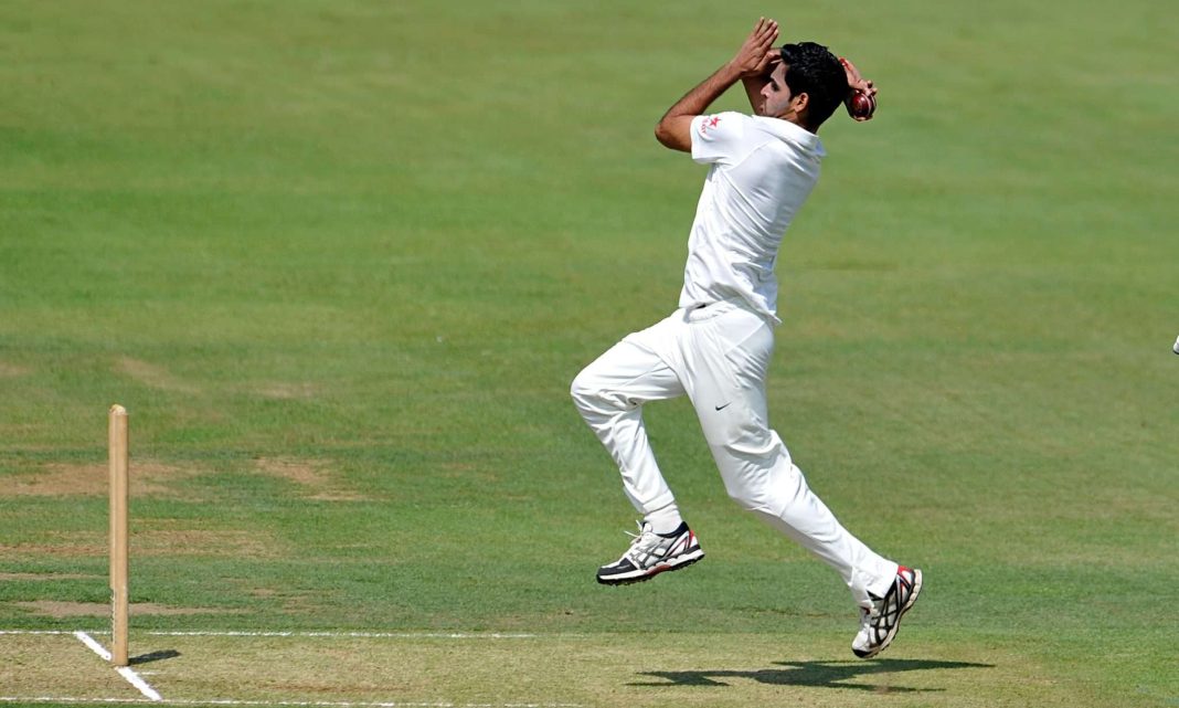 Cricket Bowling Techniques Mastering Accuracy & Speed